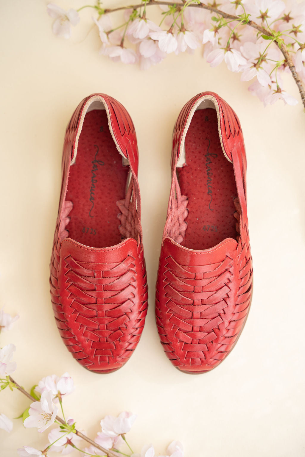 Yadira Classic - Cherry Red