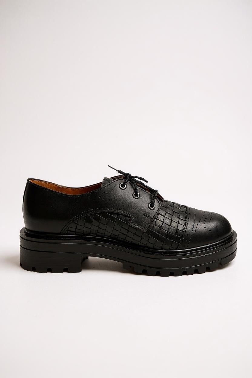 Tati Oxfords - True Black - Harmonica