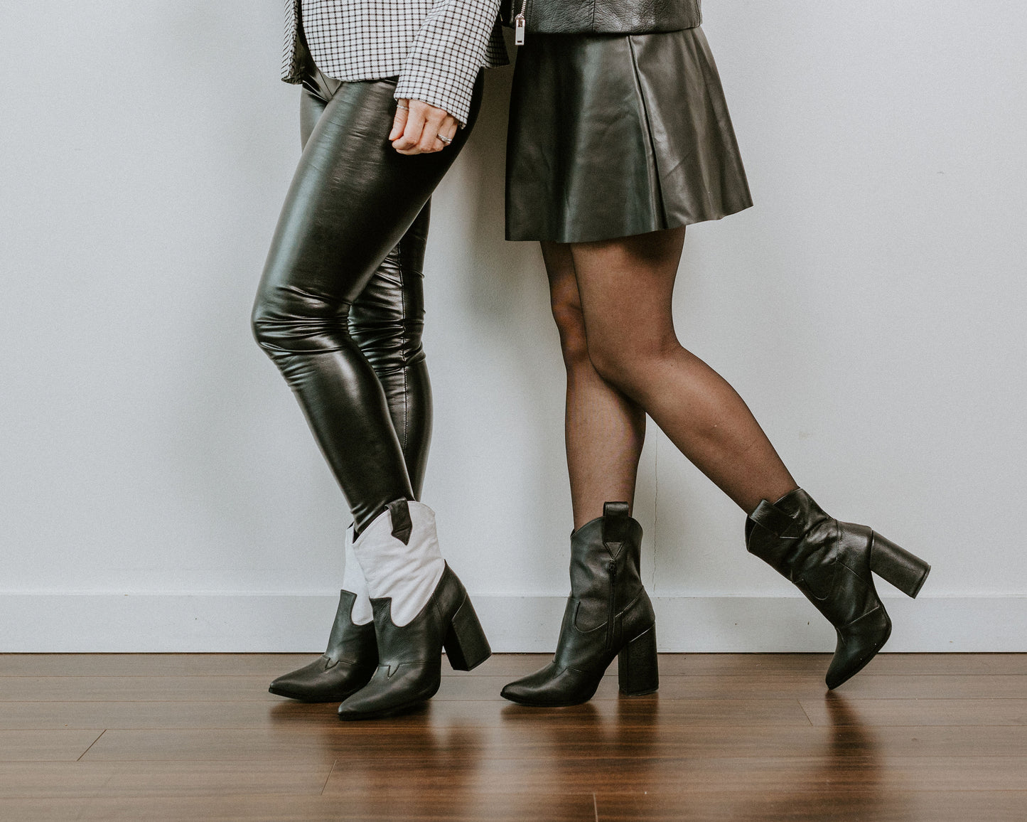 Lili Ankle Boots - True Black - Harmonica