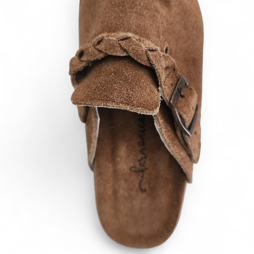 NEW! Brisa - Suede Clog - Harmonica